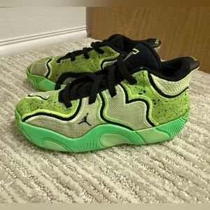 Nike Jordan JORDAN TATUM 3 DEUCE in Green + Black Size Little Boys 12